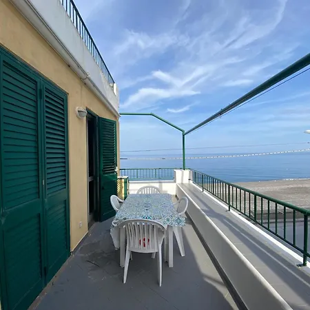 Apartamento Cannetomare