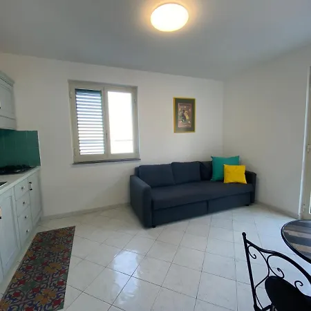 Apartment Cannetomare