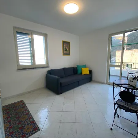 Cannetomare Apartment